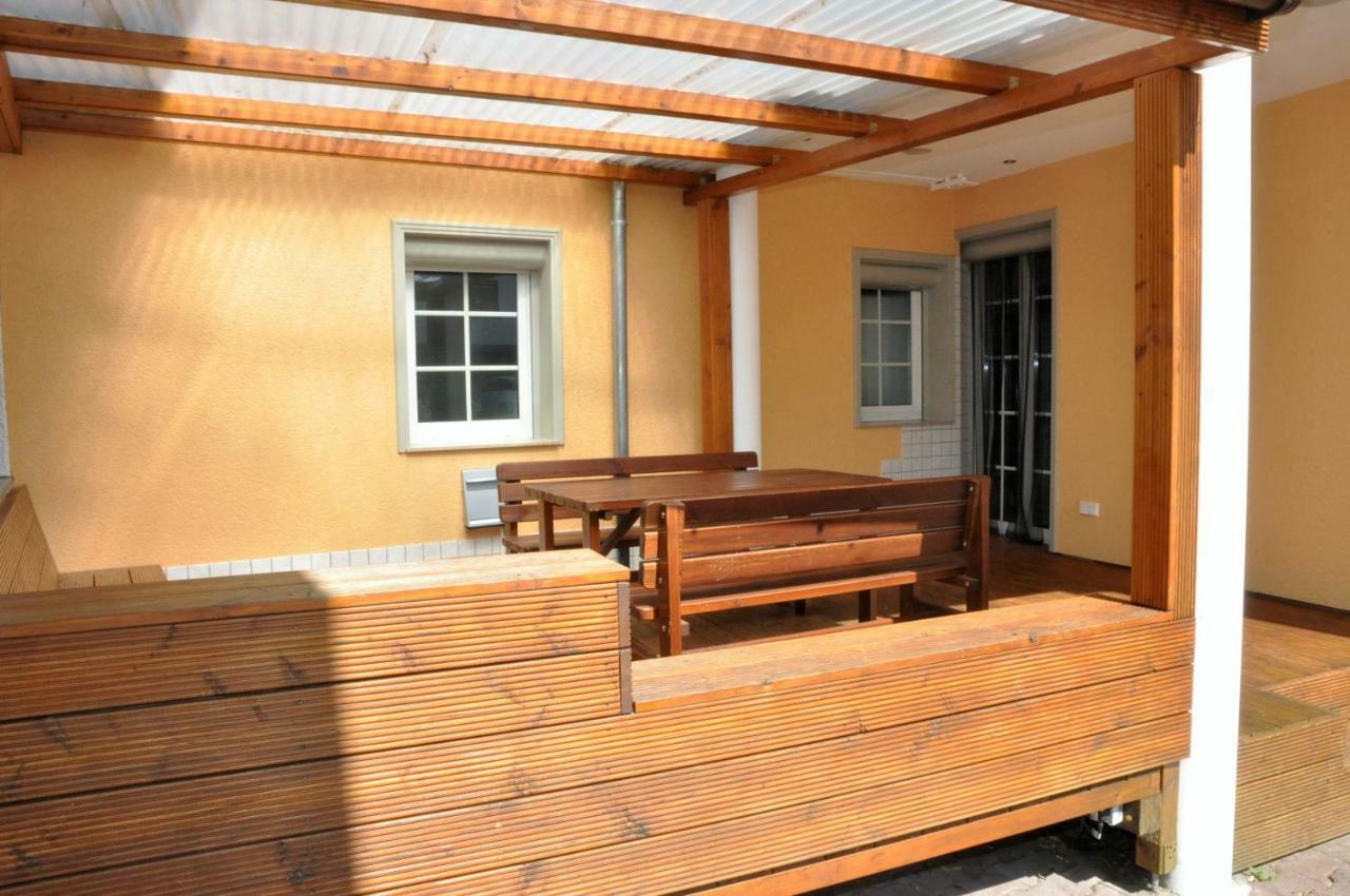 Apartmenthaus Am Zimmerplatz Hofheim Exterior foto